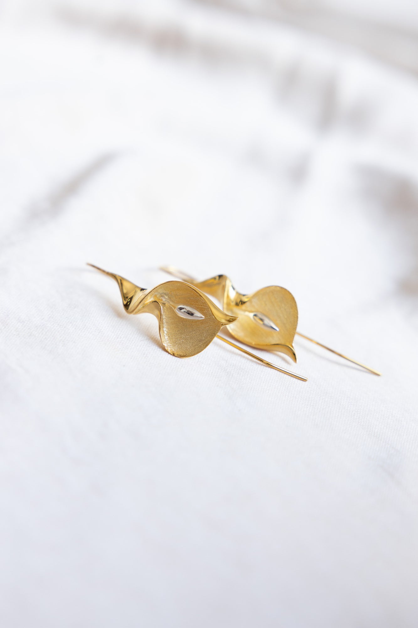 Calla Lily Flower Earrings